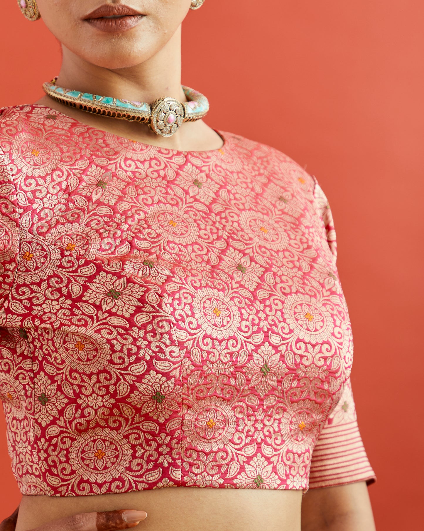 Pink & Gold Geometric Brocade Round Neck Saree Blouse