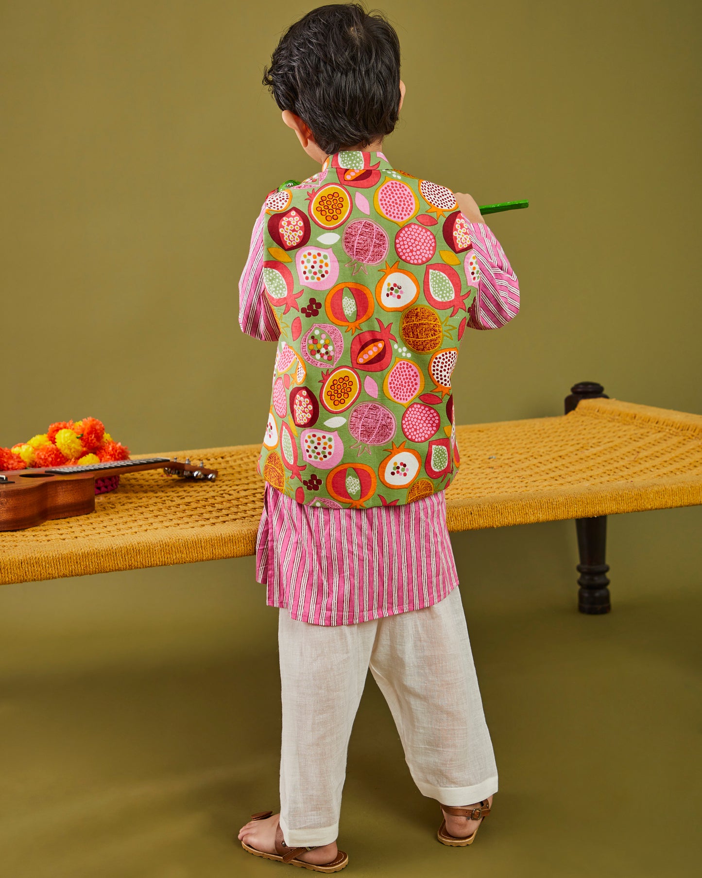 Printed Anaar Kurta Pajama Bandi Set
