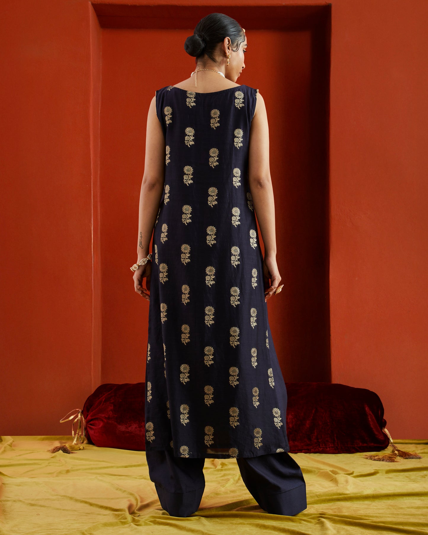 Midnight Blue Black Pure Chanderi Paan Zari Buta Kurta - Sleeveless