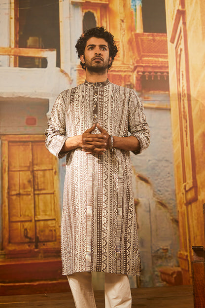 Manan Kurta