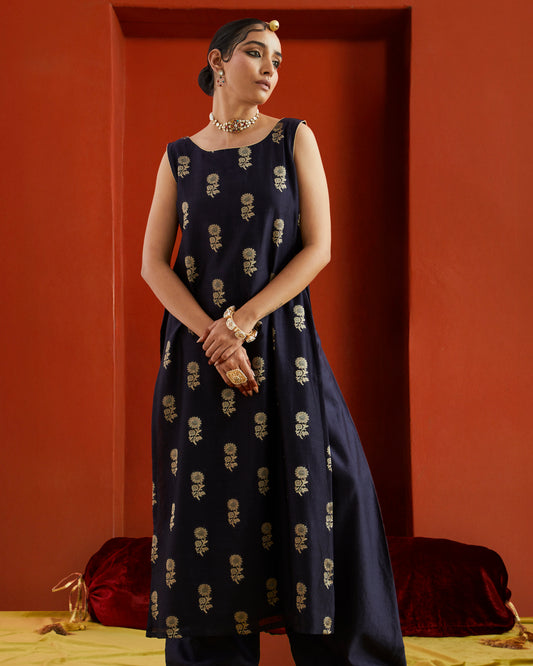 Midnight Blue Black Pure Chanderi Paan Zari Buta Kurta - Sleeveless