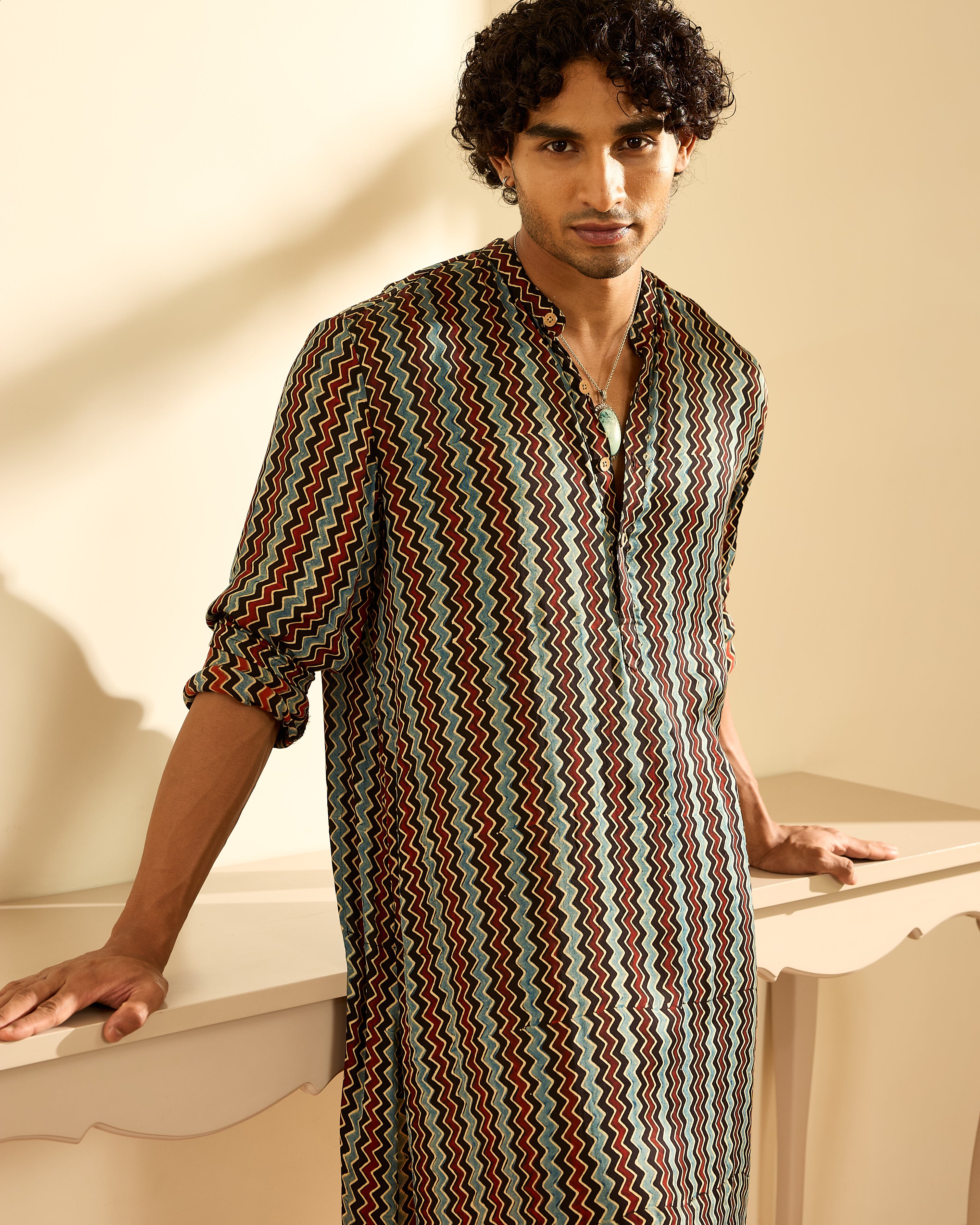 Mizan Ajrakh Kurta