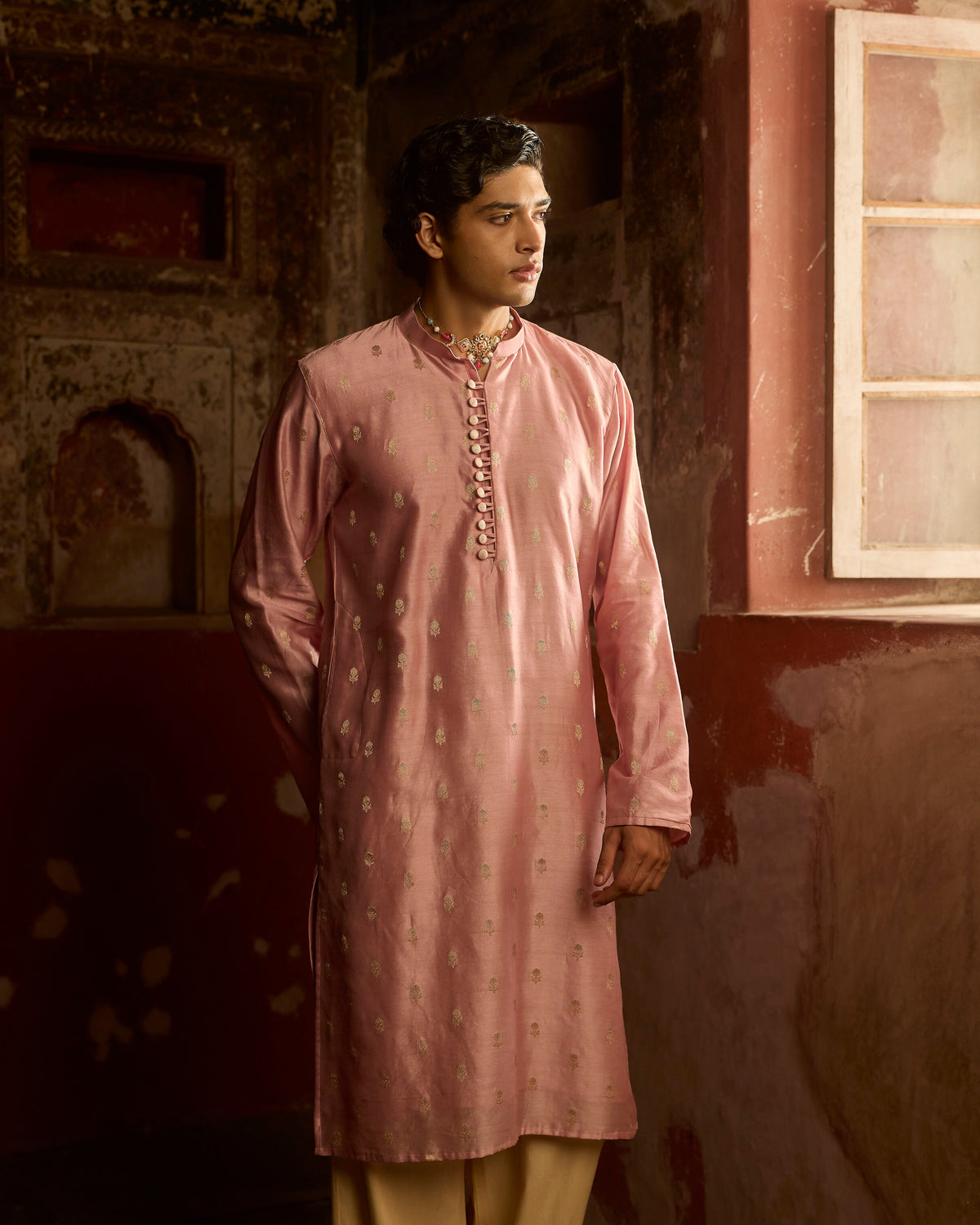 Manuhaar Rose Pink Buta Chanderi Kurta