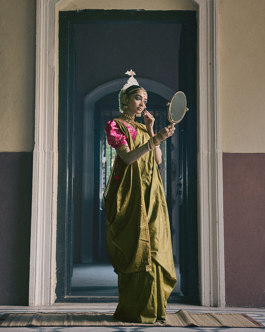 Mrinmoyee Olive Saree