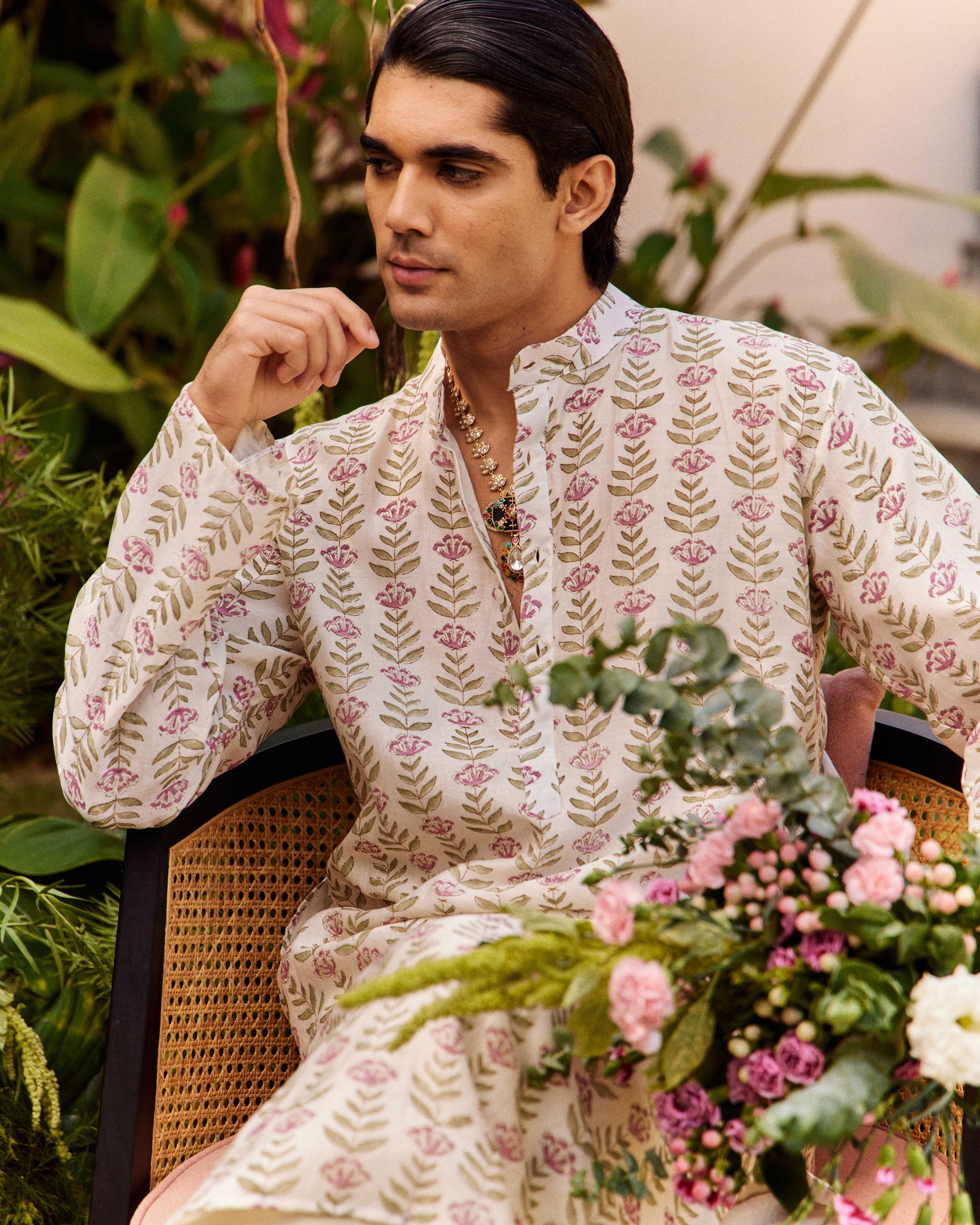 Gulmohar Bel kurta