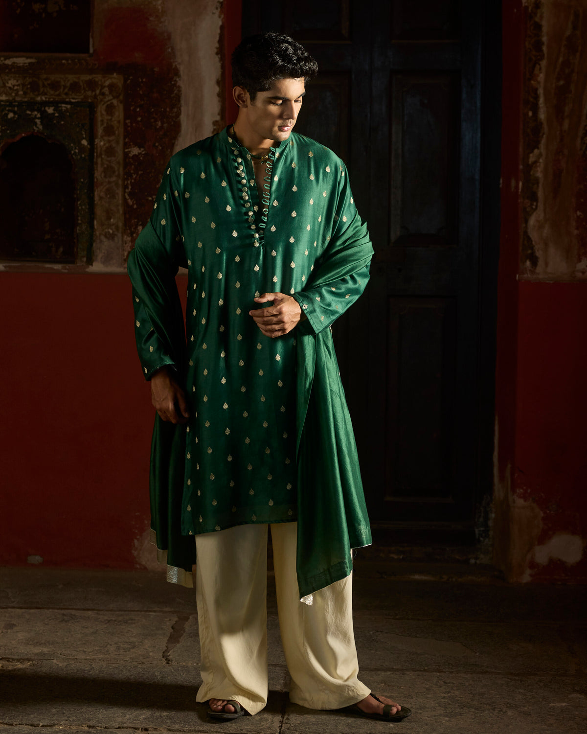 Manuhaar Bottle Green Buta Chanderi Kurta