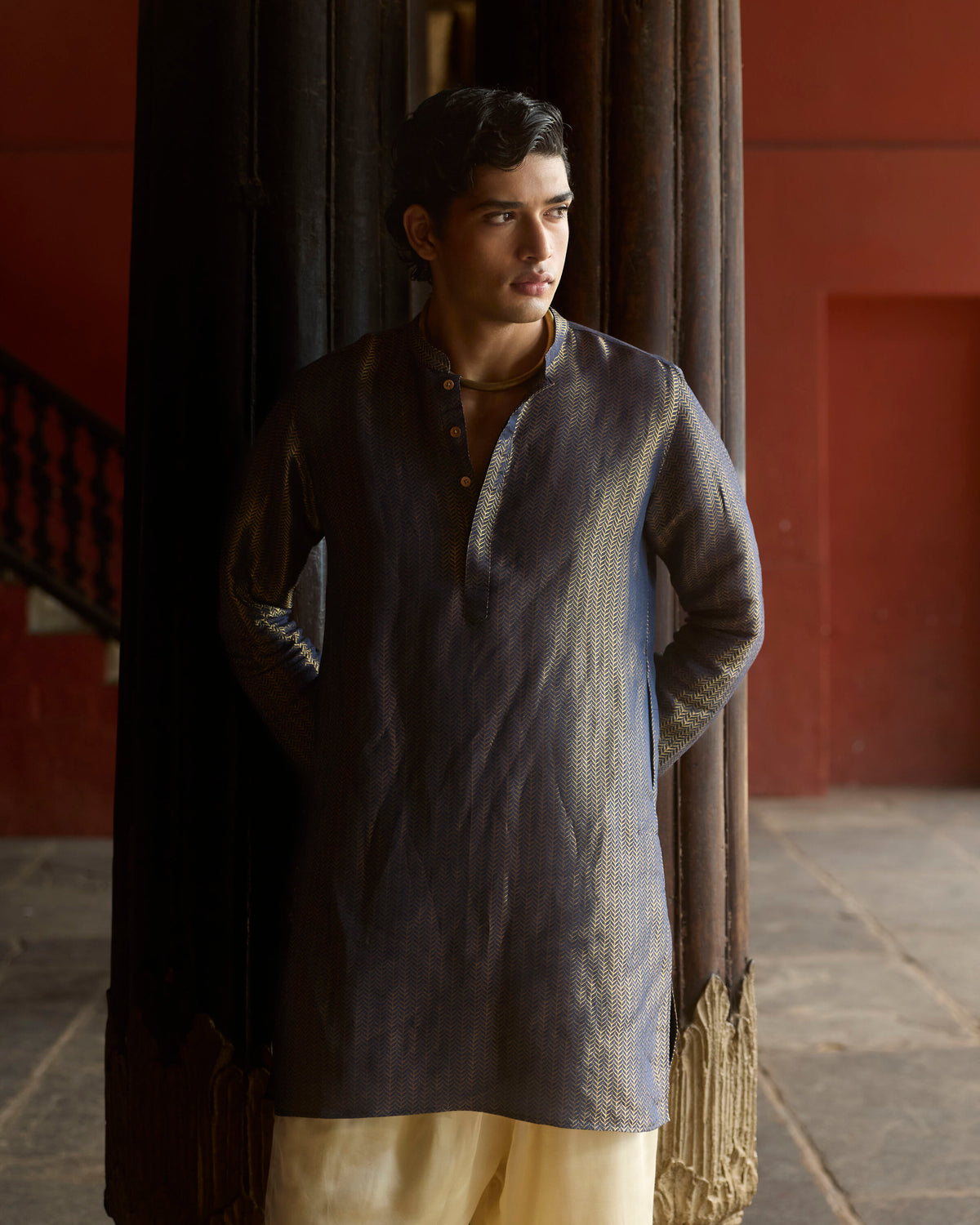 Banna Diali Neelo Kurta