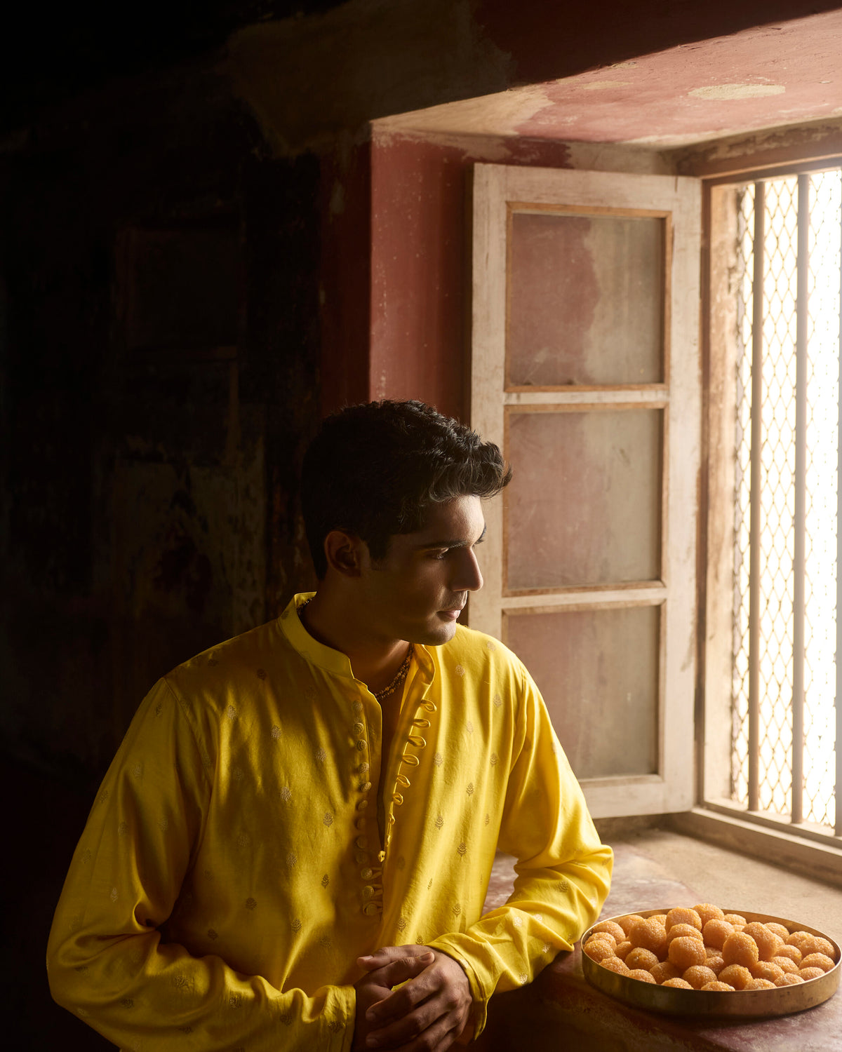 Manuhaar Bright Yellow Buta Chanderi Kurta