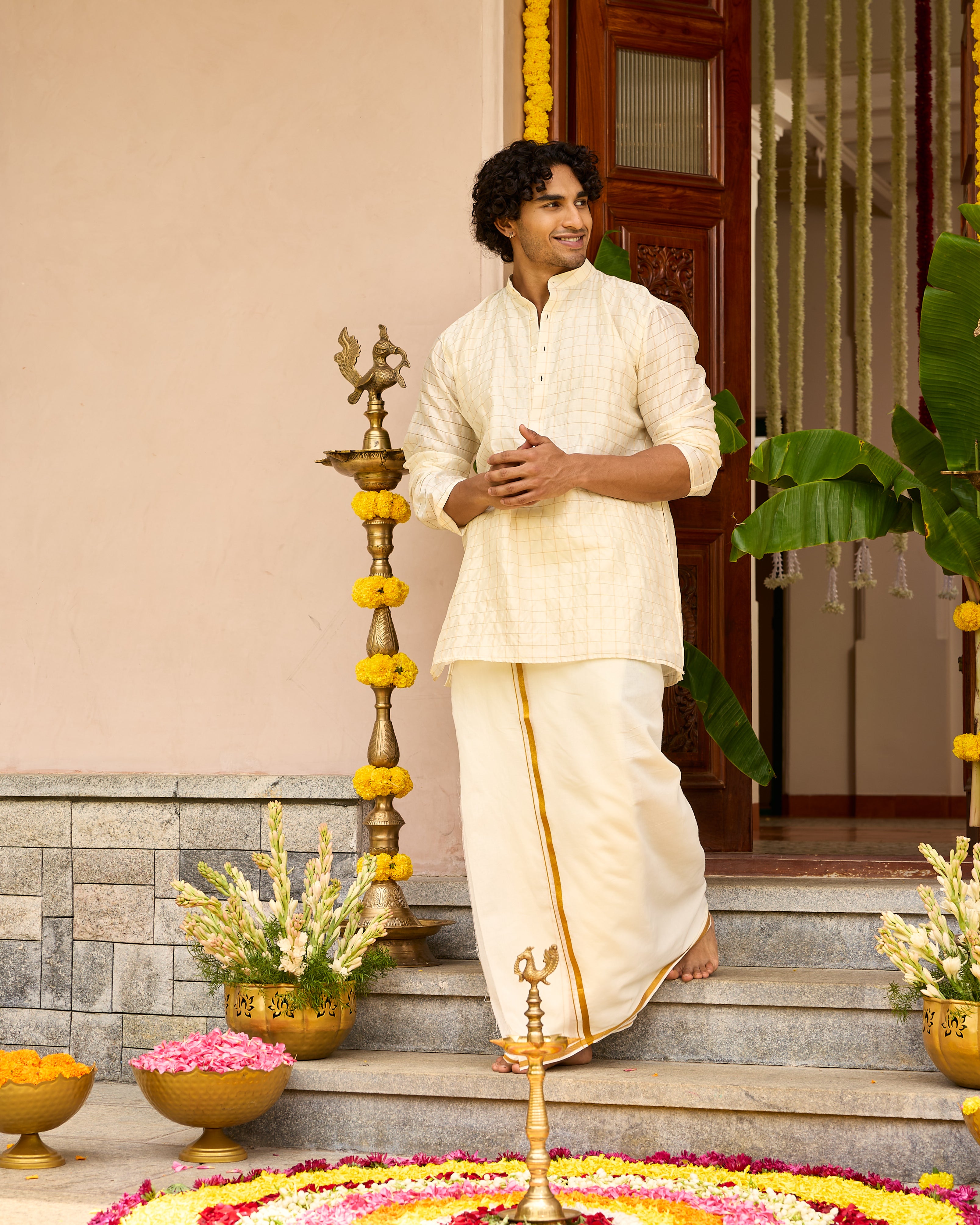 Checks Pure Chiniya Silk Men's Short Kurta