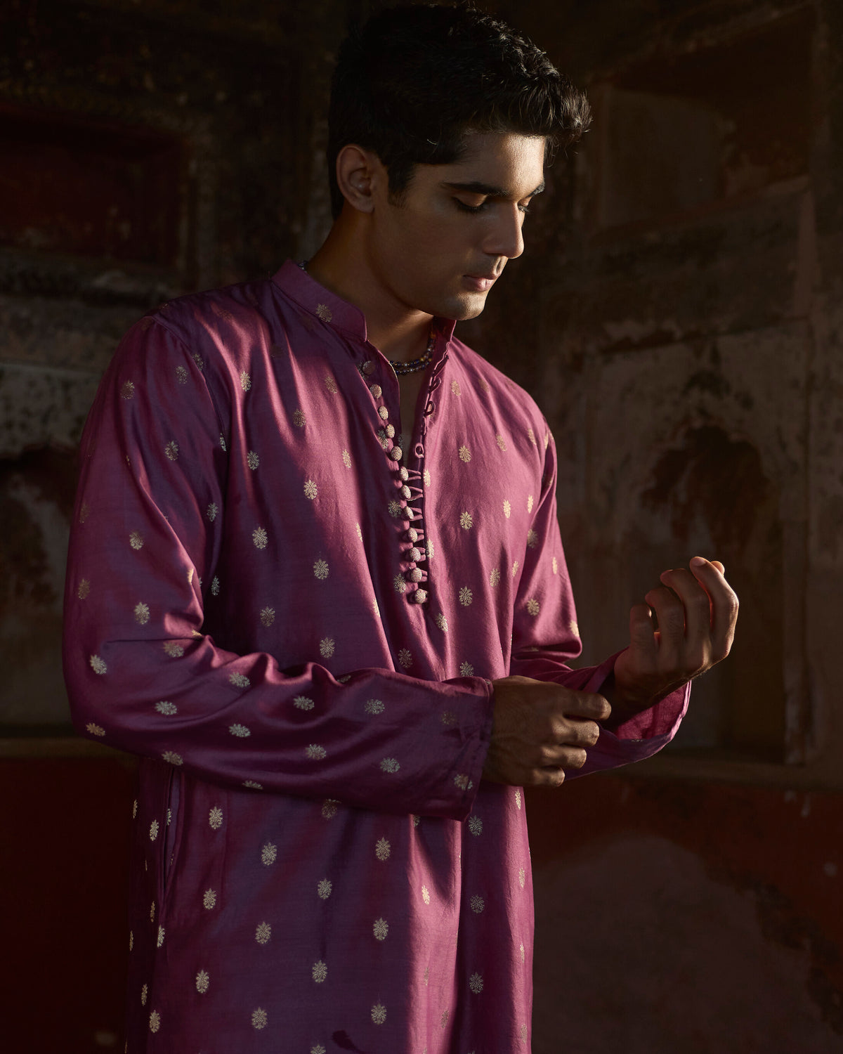 Manuhaar Purple Buta Chanderi Kurta