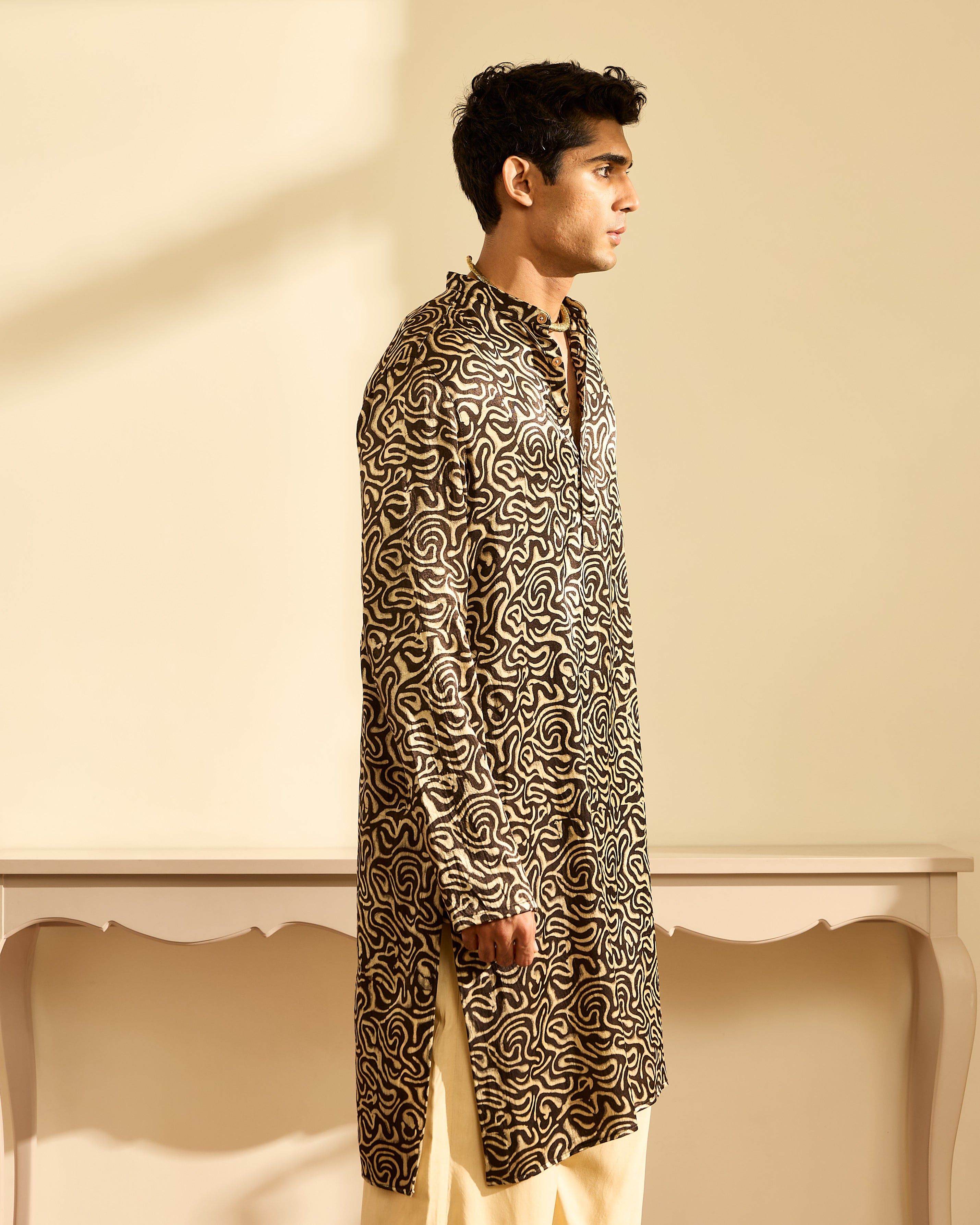 Kakkar Ajrakh Mashru Kurta