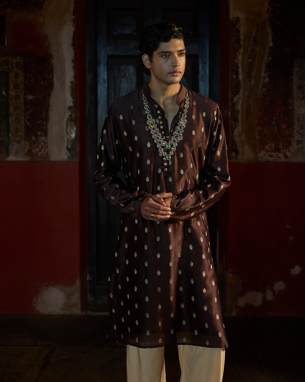 Manuhaar Dark Brown Buta Chanderi Kurta