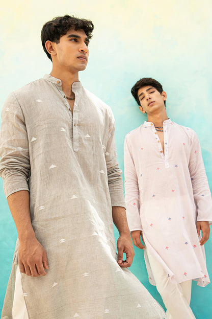 Qabila Kurta