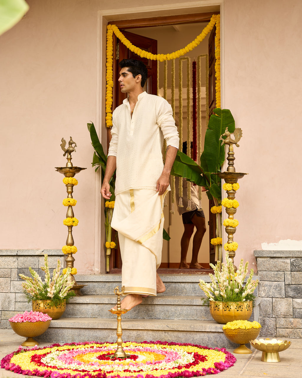 White Kamdani  Pure Chanderi Men's Short Kurta