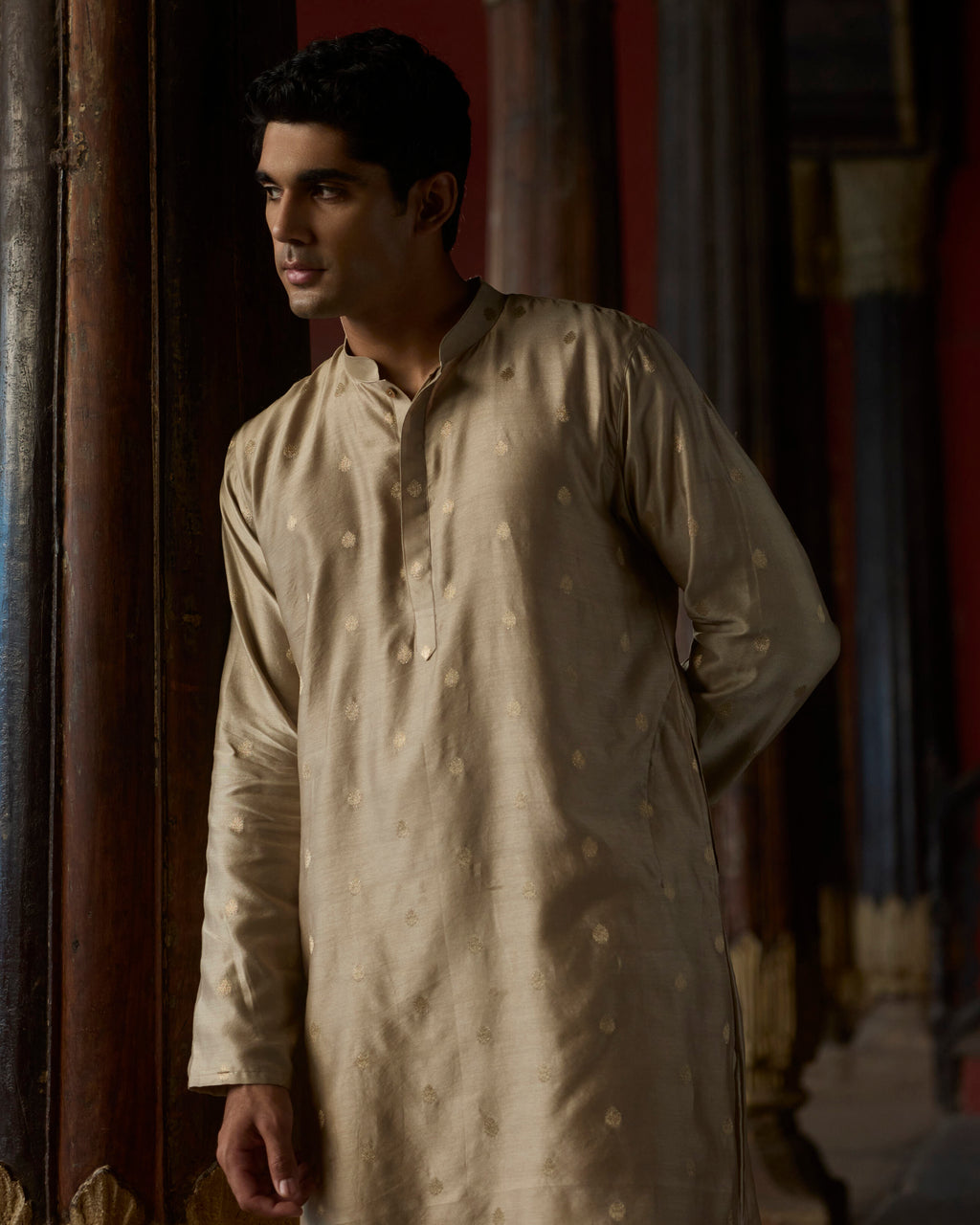 Manuhaar Beige Buta Chanderi kurta