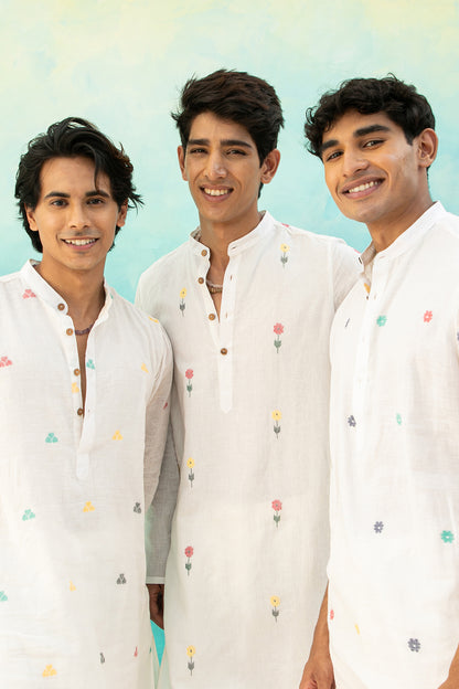 Kushtar Kurta