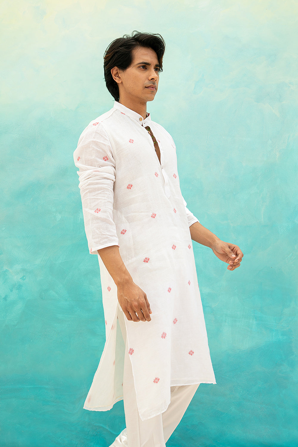 Aizaz Kurta