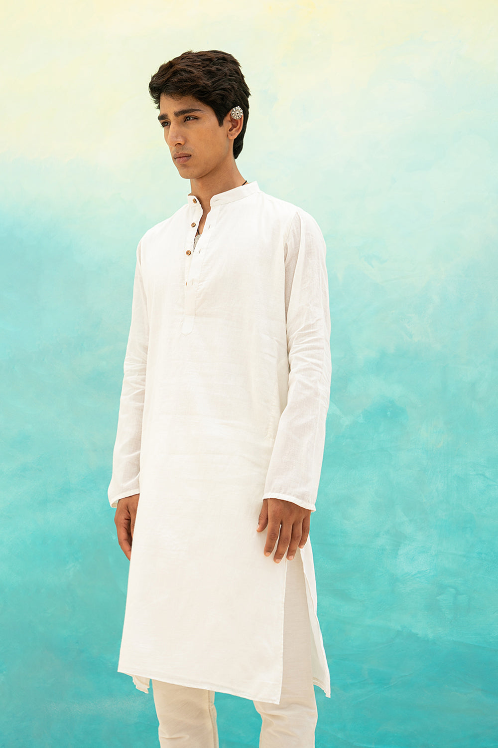 Nazaha Kurta