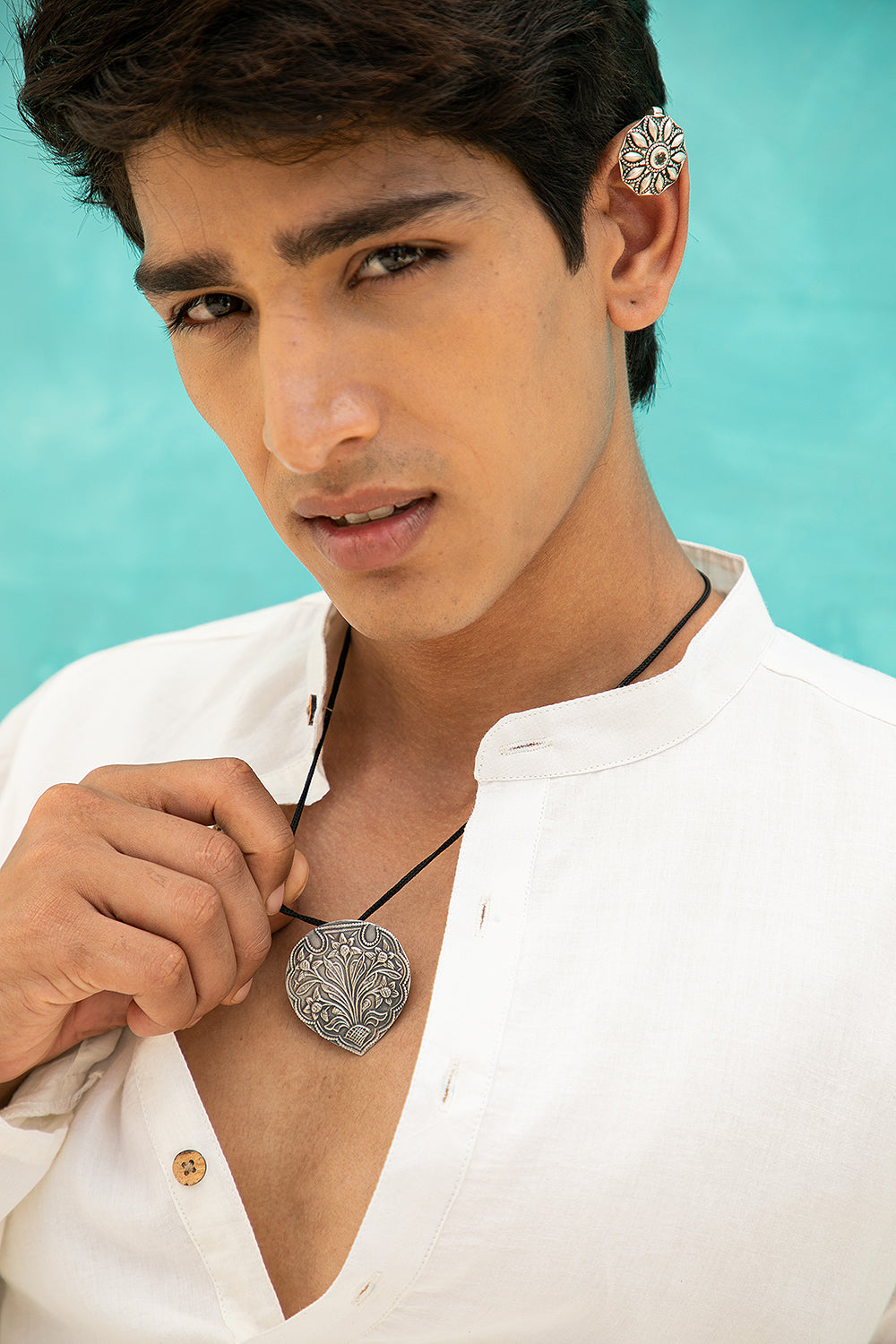 Nazaha Kurta