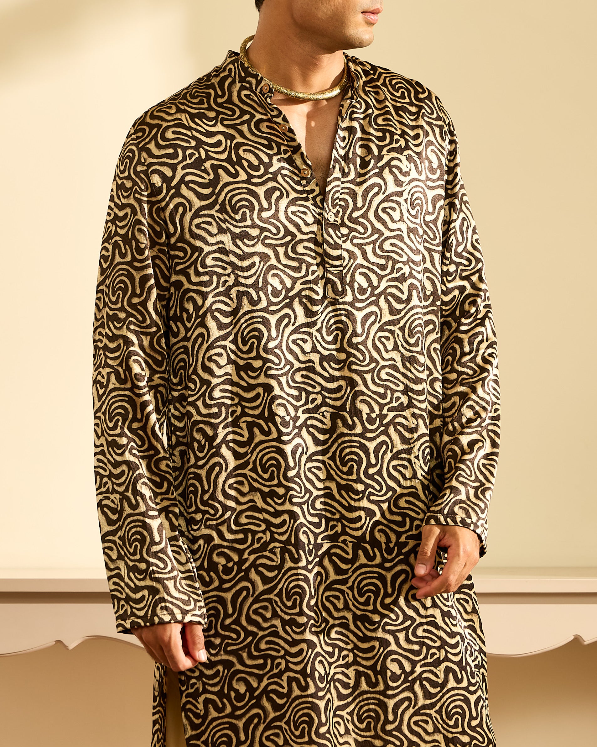 Kakkar Ajrakh Mashru Kurta