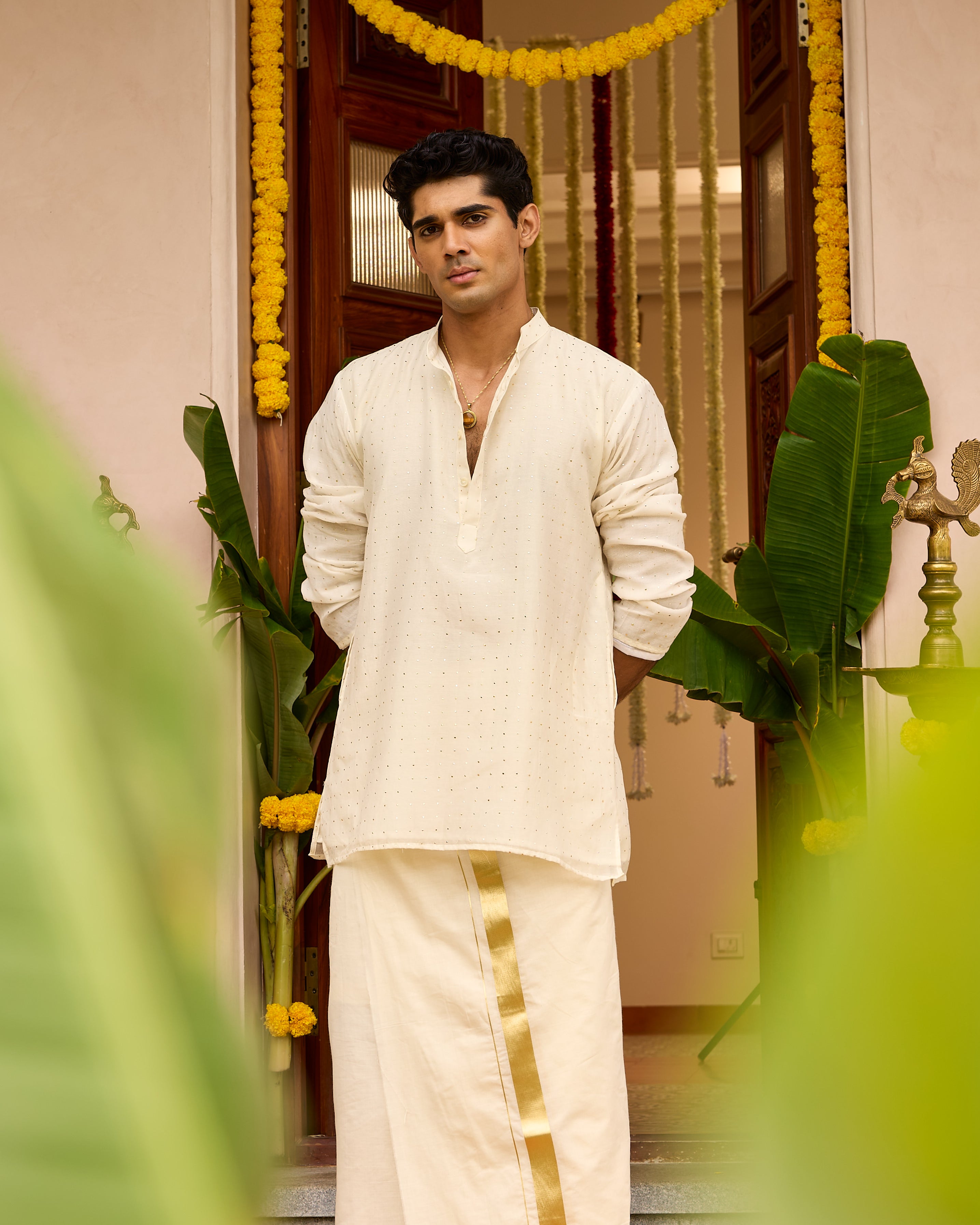 White Kamdani  Pure Chanderi Men's Short Kurta