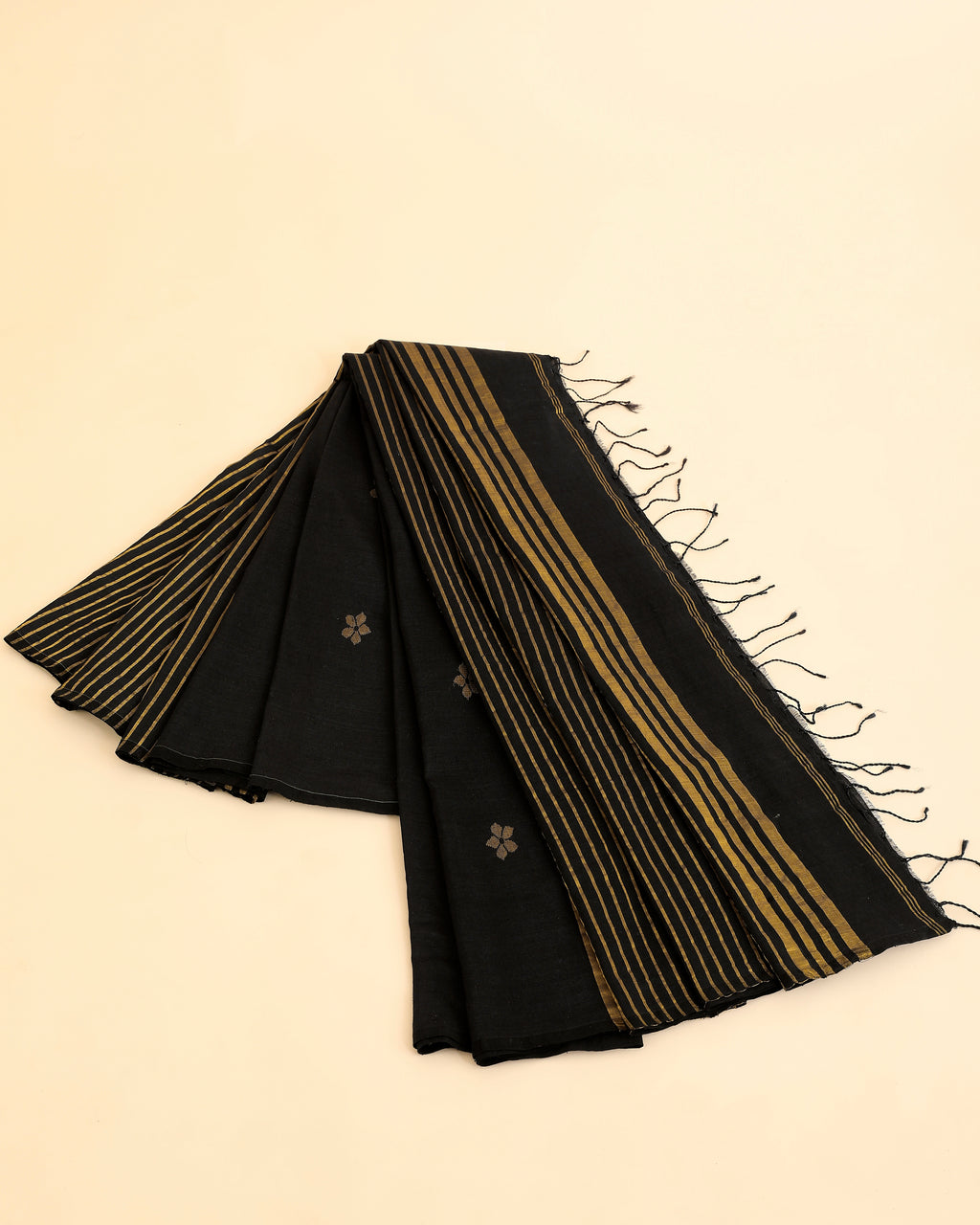 Mrinmoyee Black Saree