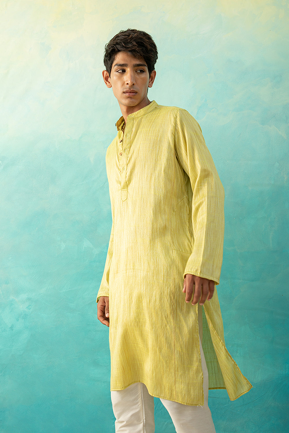 Kesar Kurta