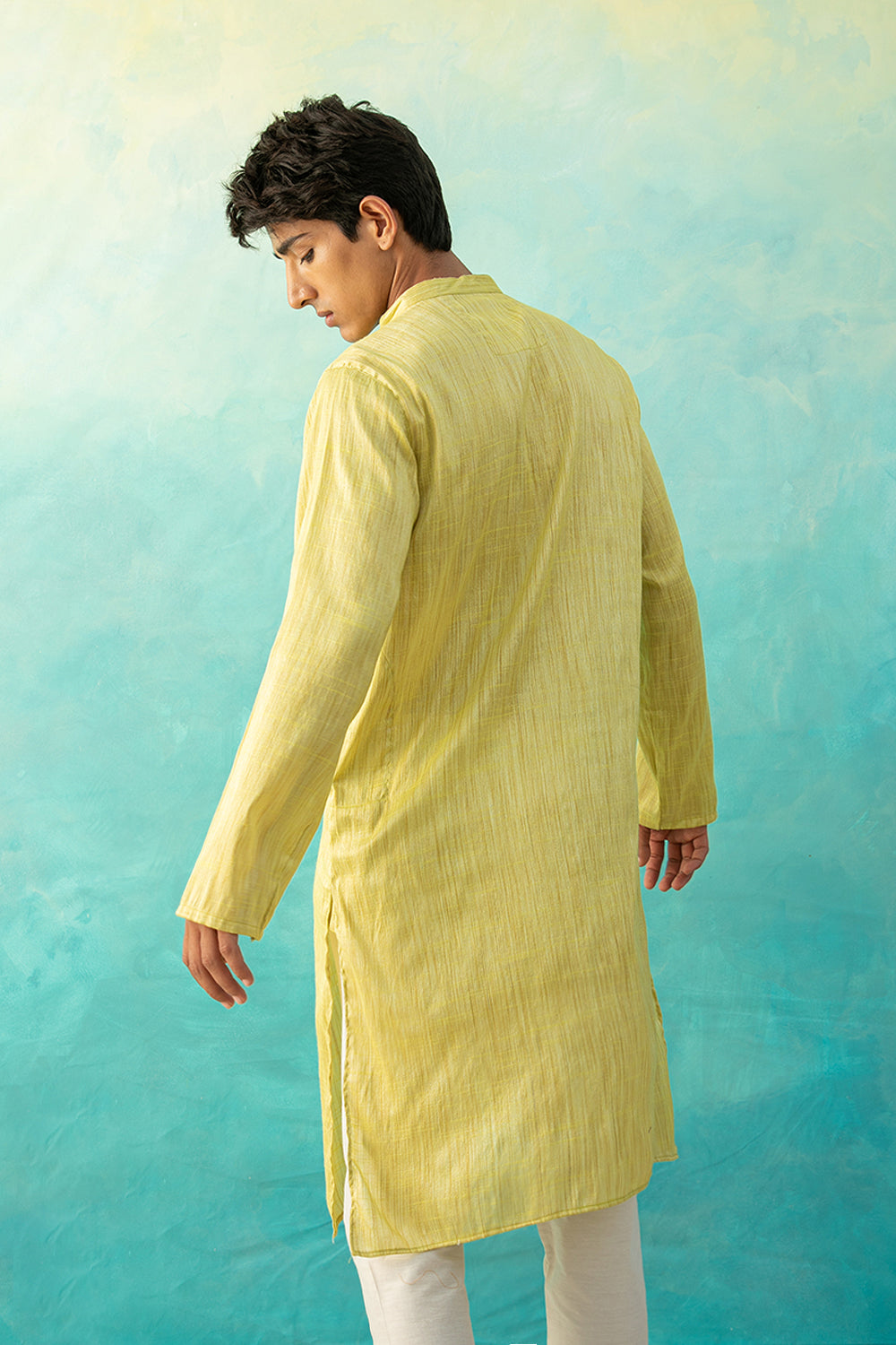 Kesar Kurta