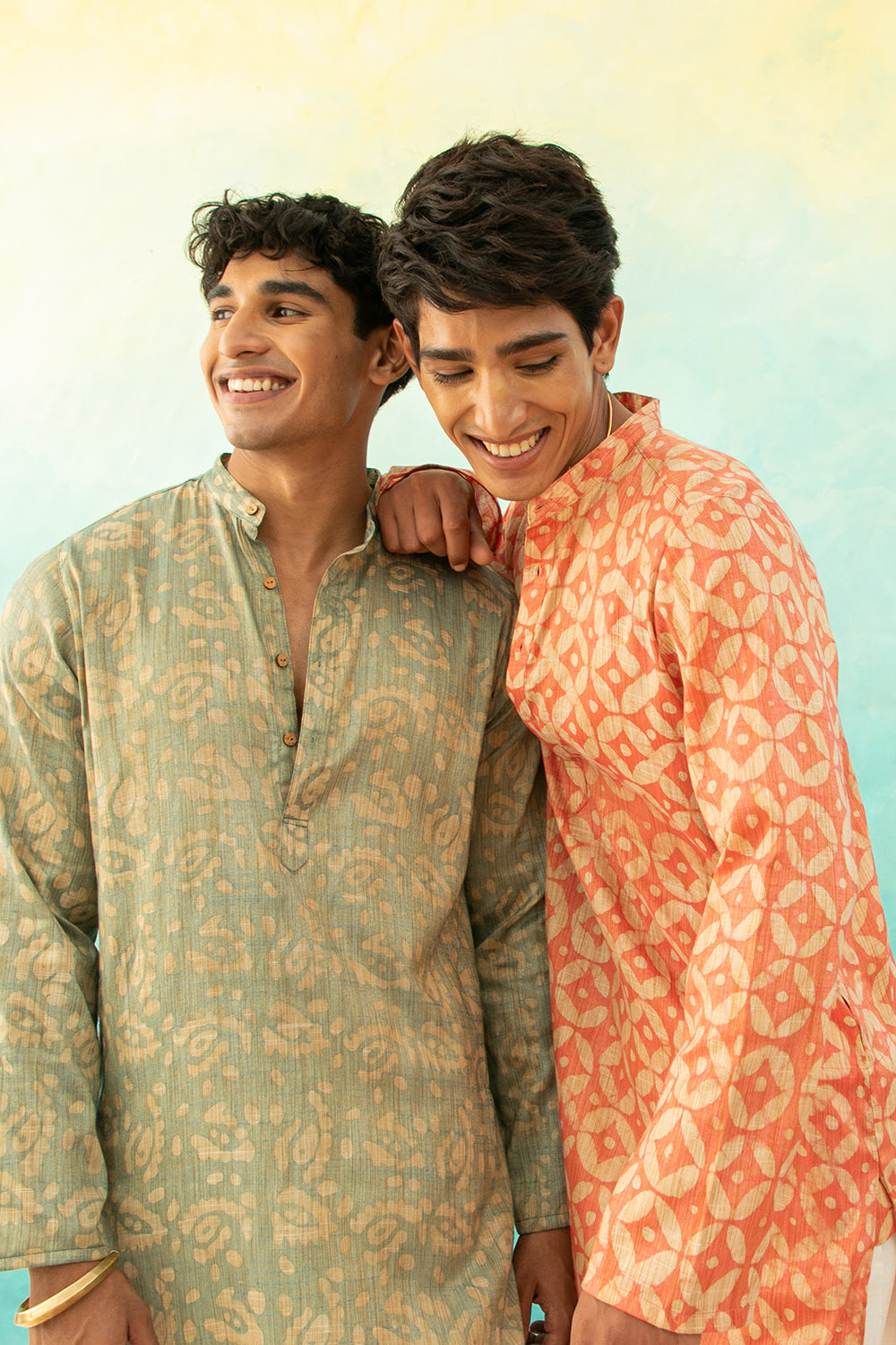 Amoort Kurta