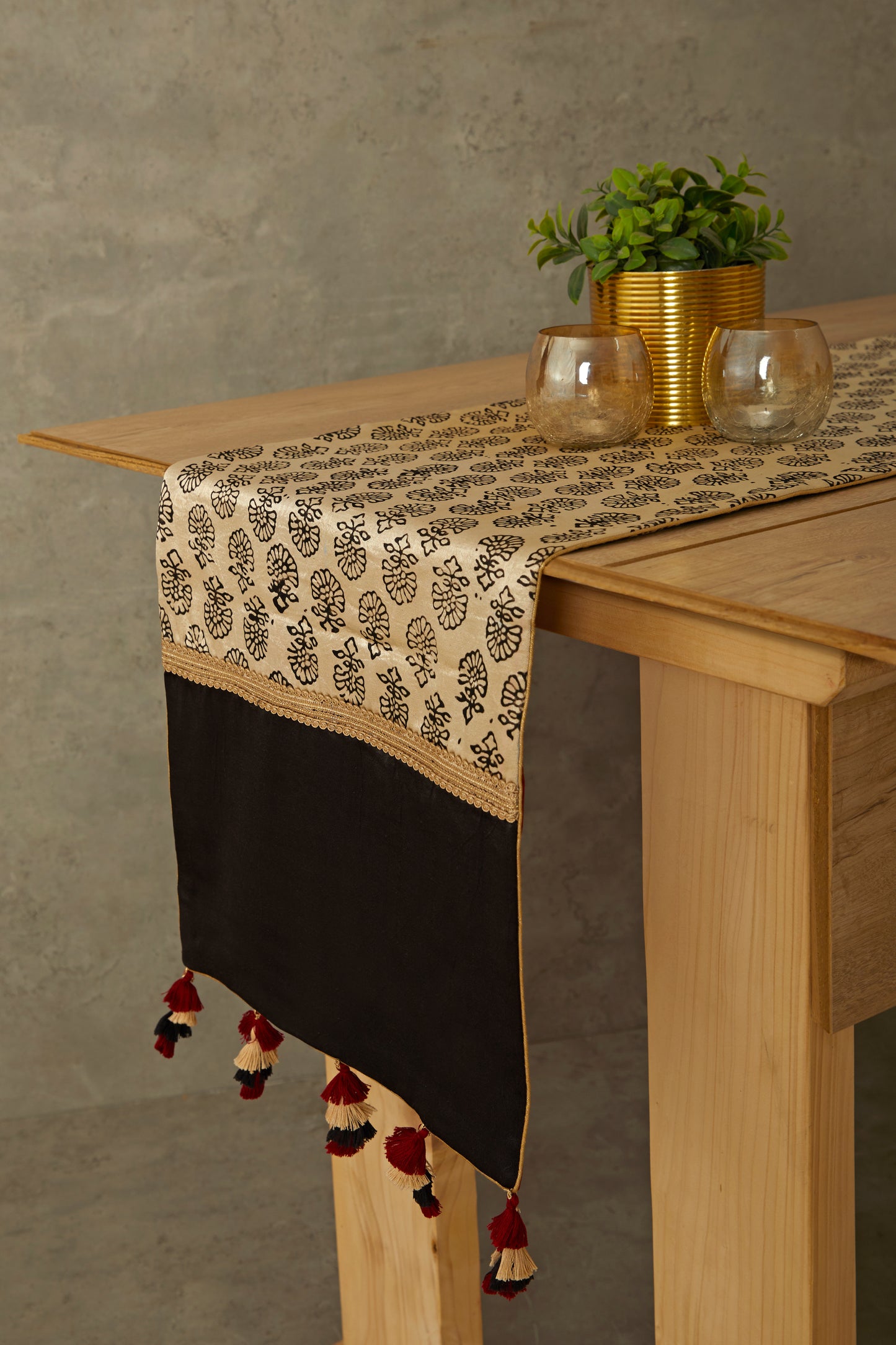 Saaj Ajrakh Table Runner