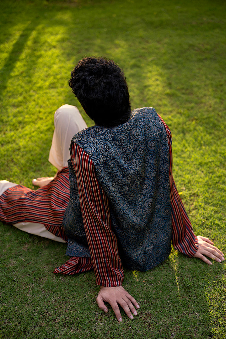 Sehar Blue Modal Bandi