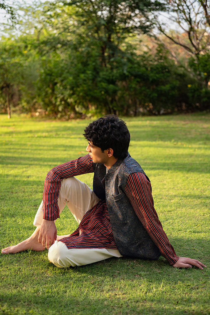 Sehar Blue Modal Bandi