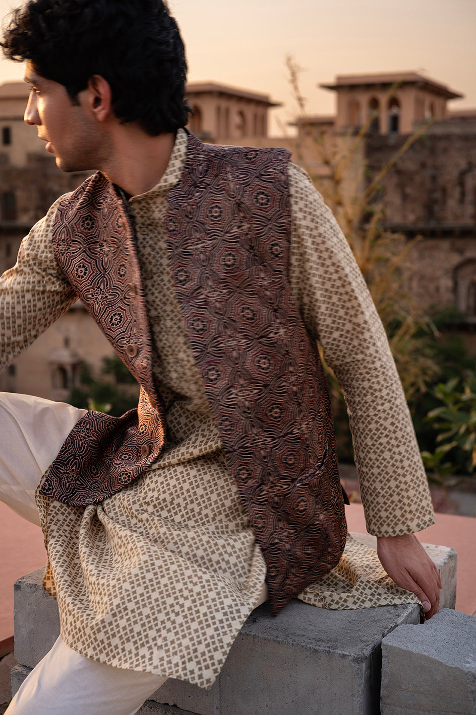 Sehar Brown Modal Bandi