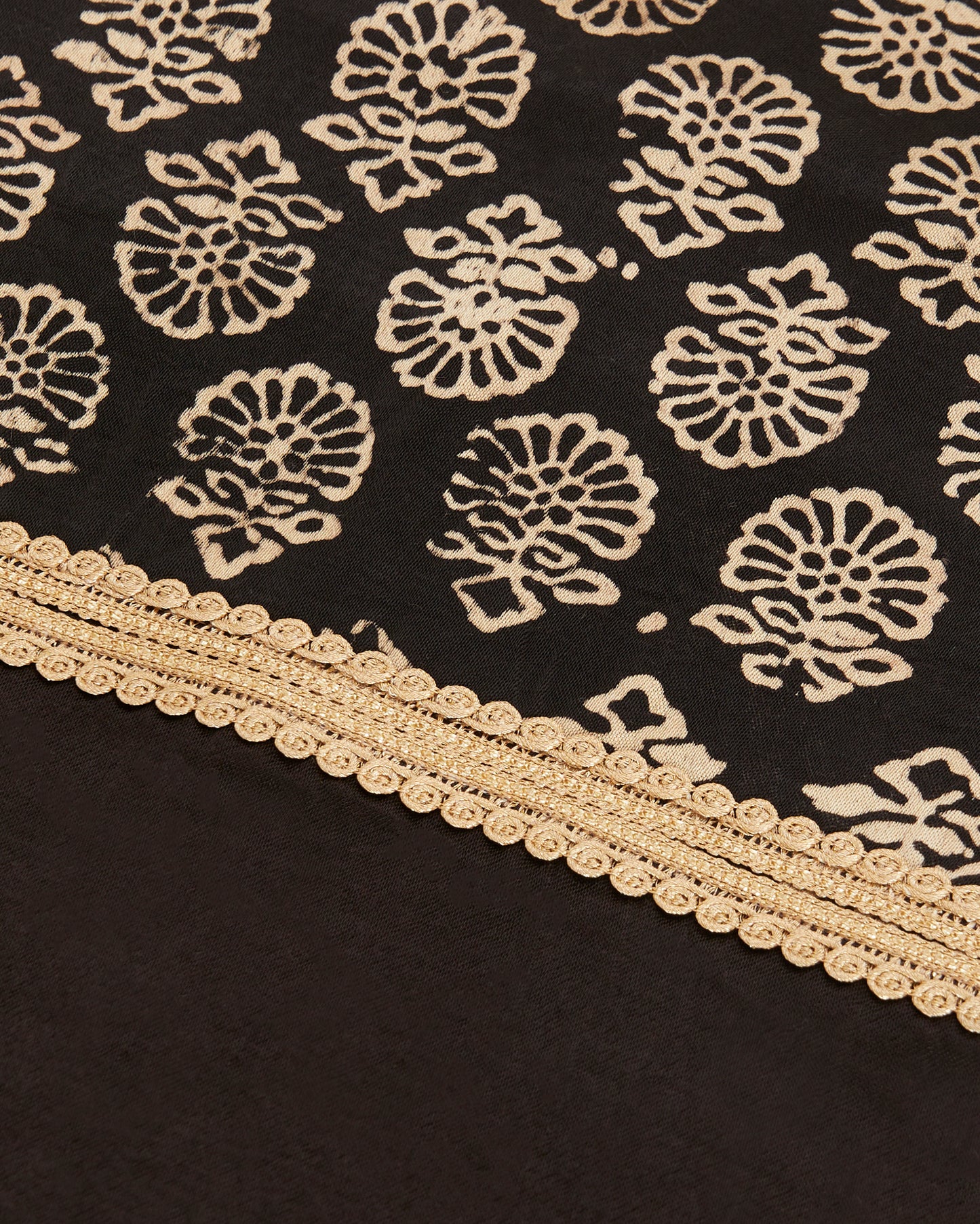 Saaj Ajrakh Table Runner