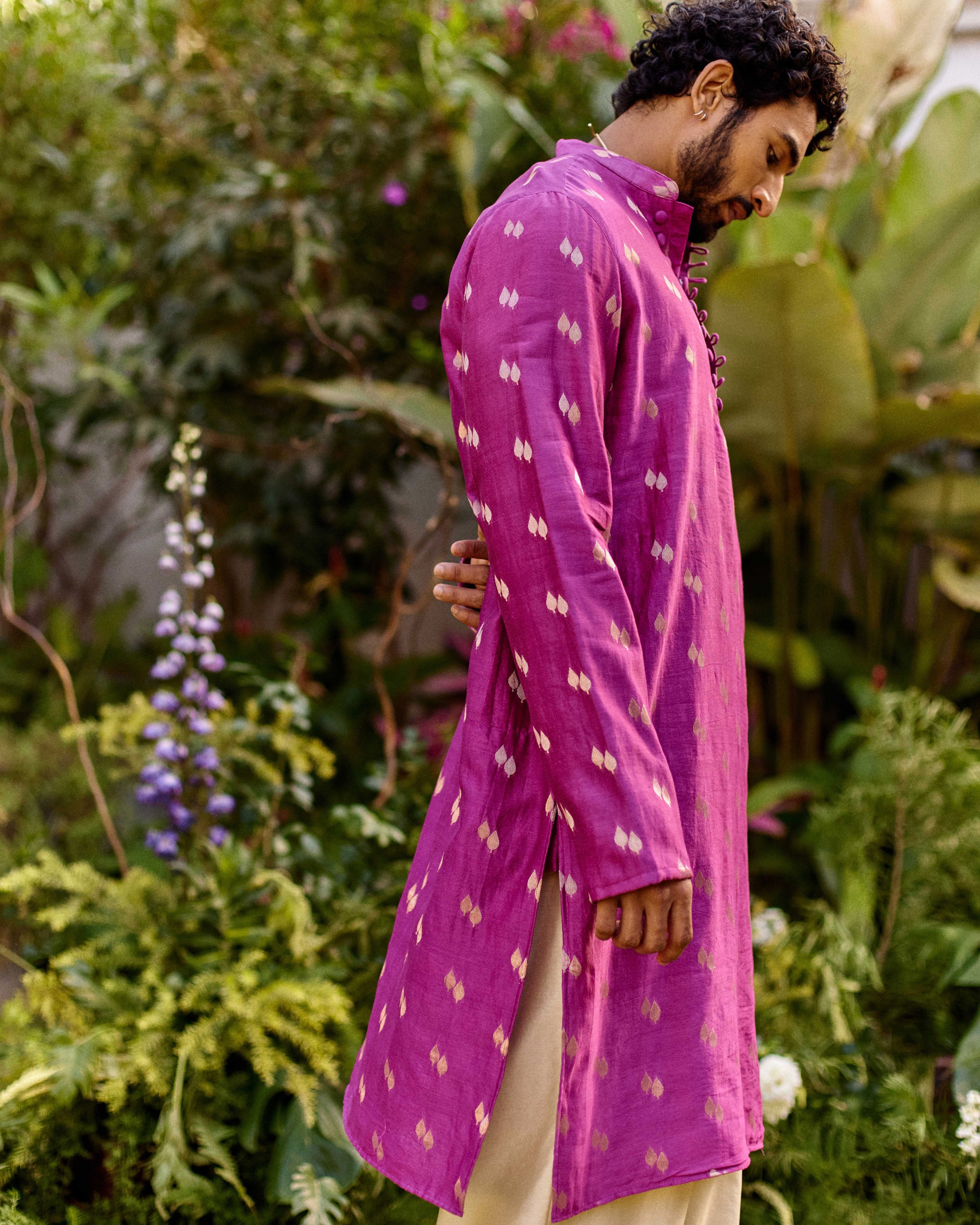 Pink Pure Chanderi Paan Zari Buta Kurta-Men