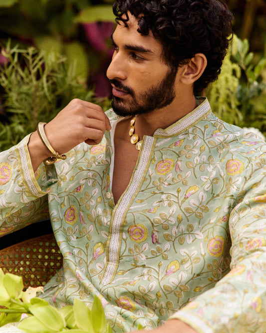 Aparajita Jaal Green kurta
