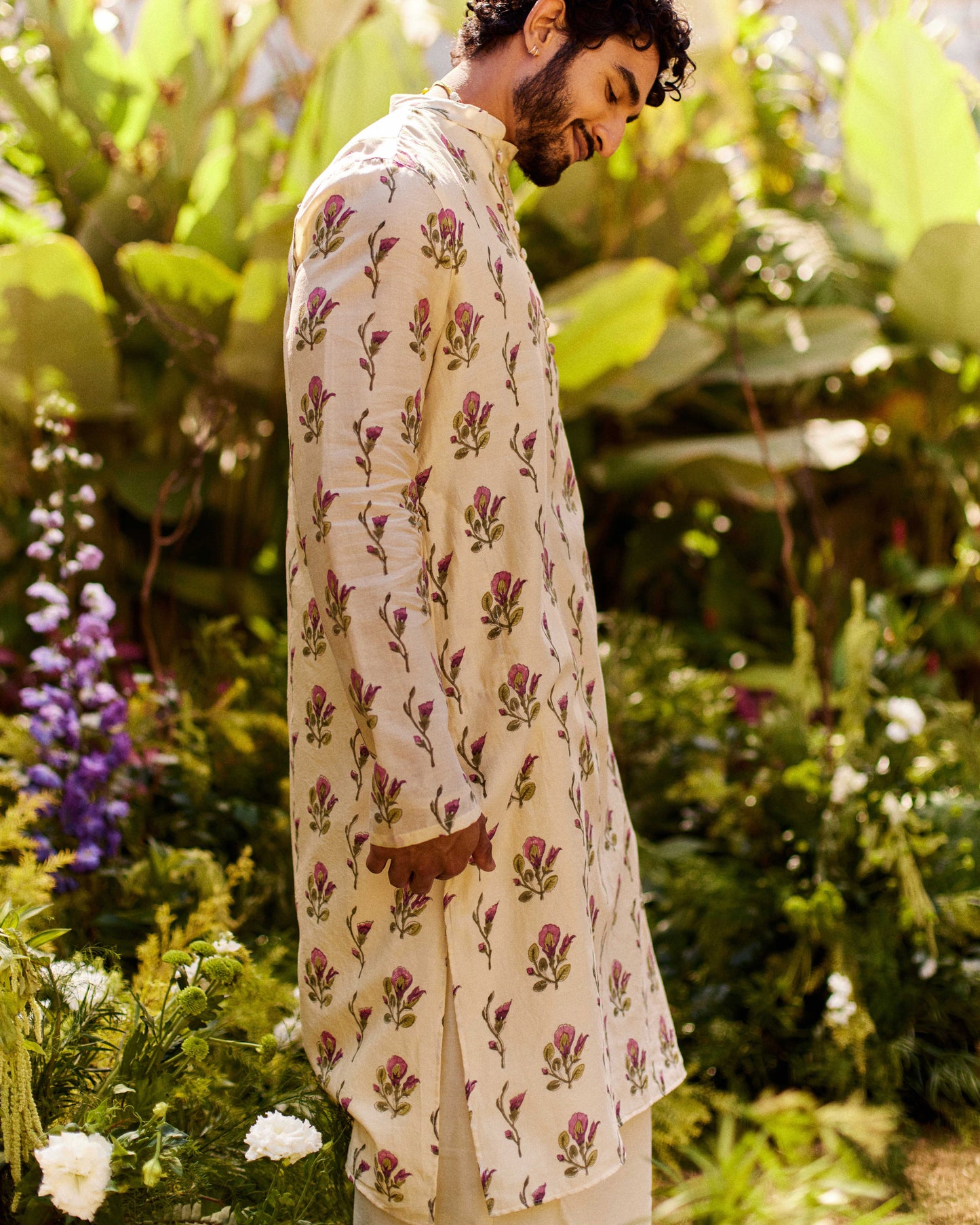 Aparajita Buta kurta