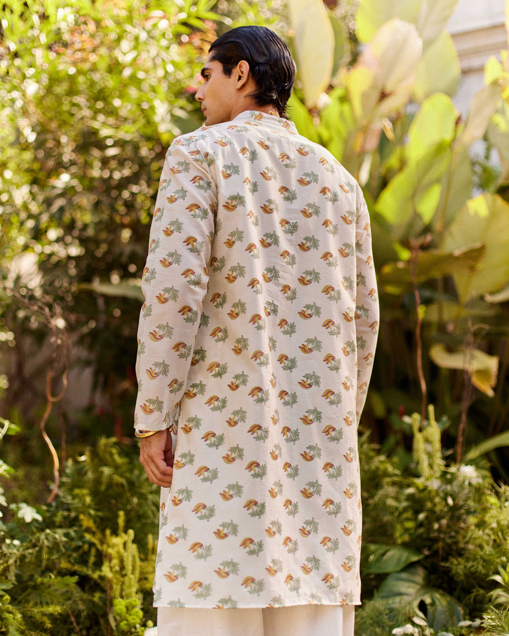 Tesu Buta Off White kurta