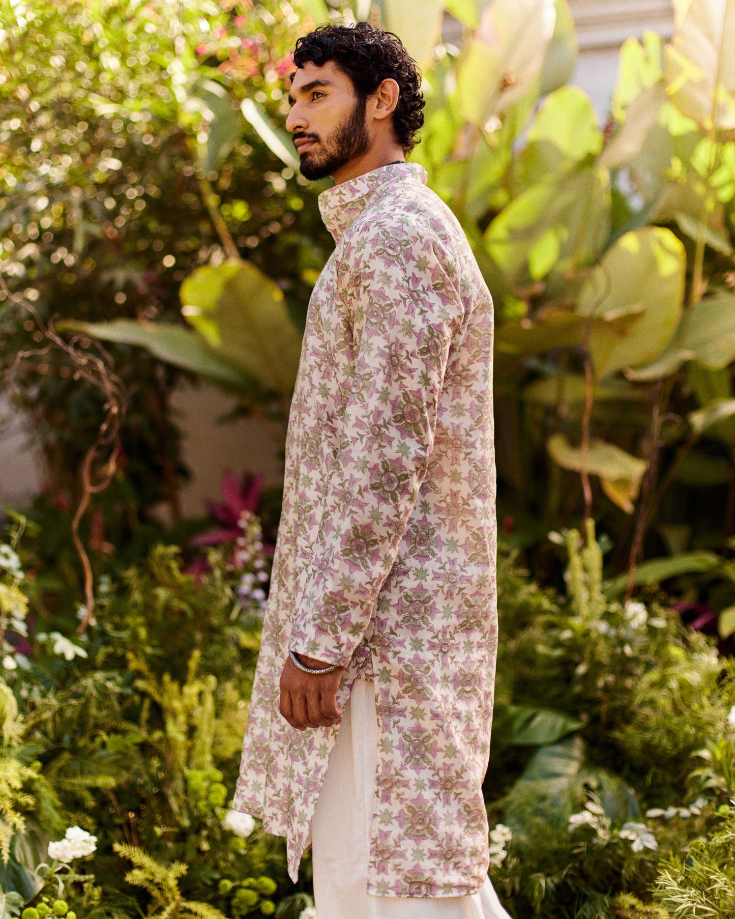 Pink White Varg Jaal kurta