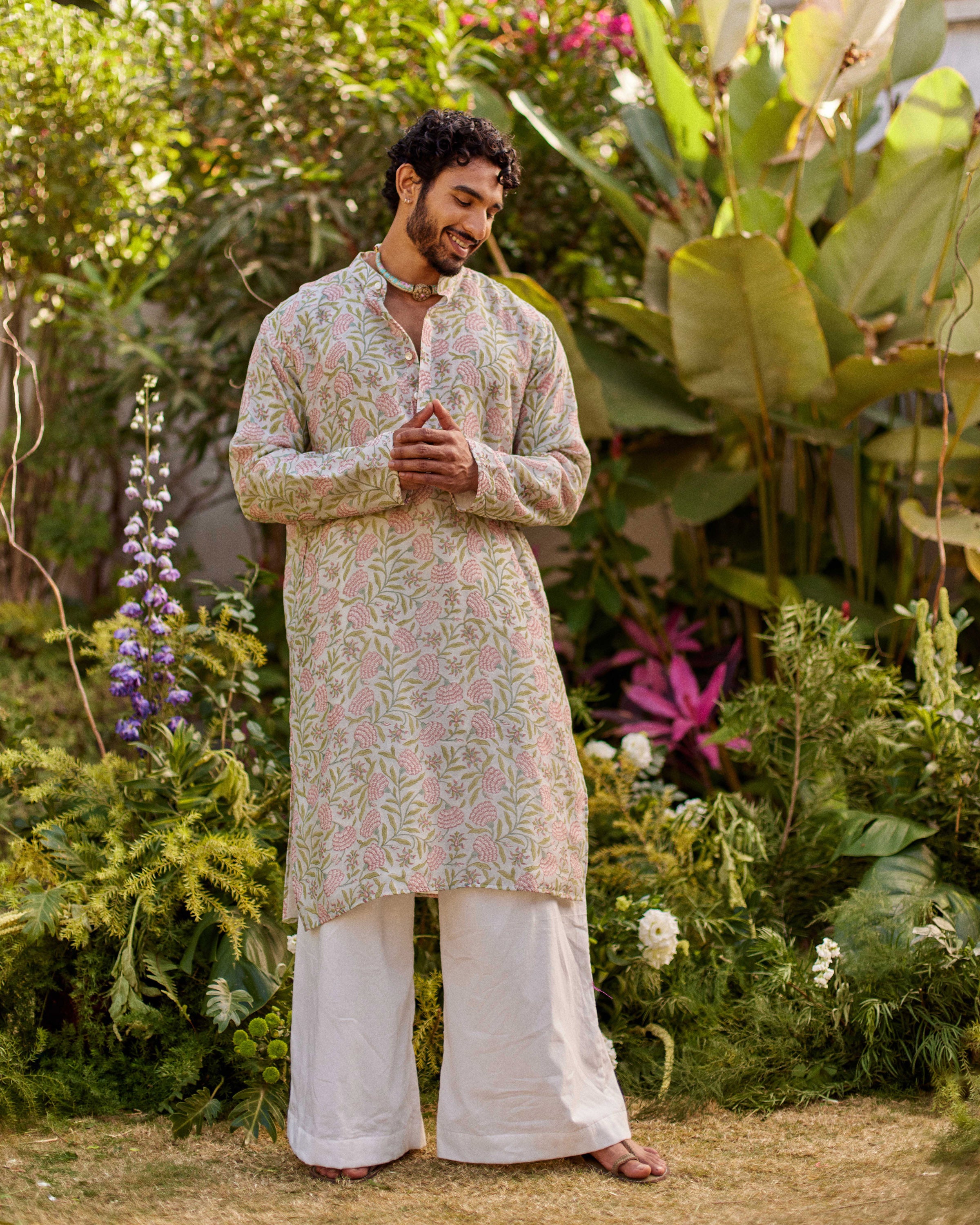 Gulnaar Pink kurta
