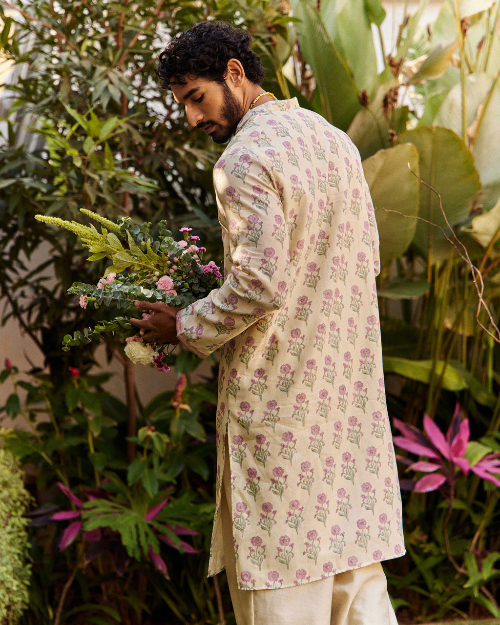 Kaner Buta Pink Kurta