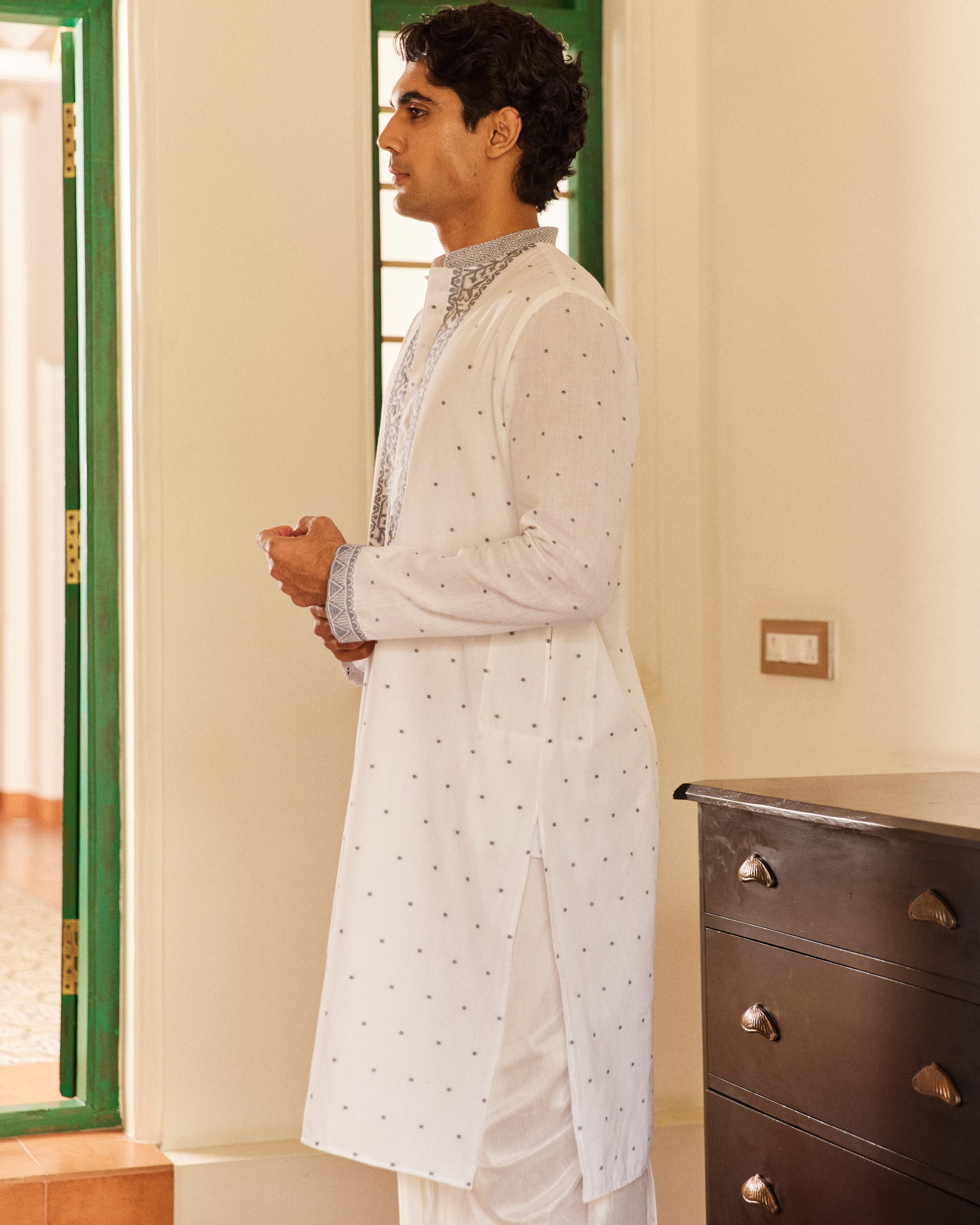 Sada Kalo Jamdani  Kurta