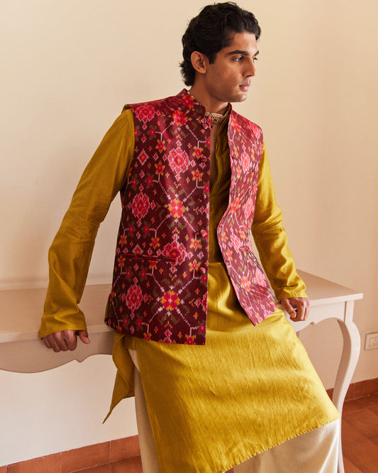 Paan Chanda Patan Patola Maroon Bandi