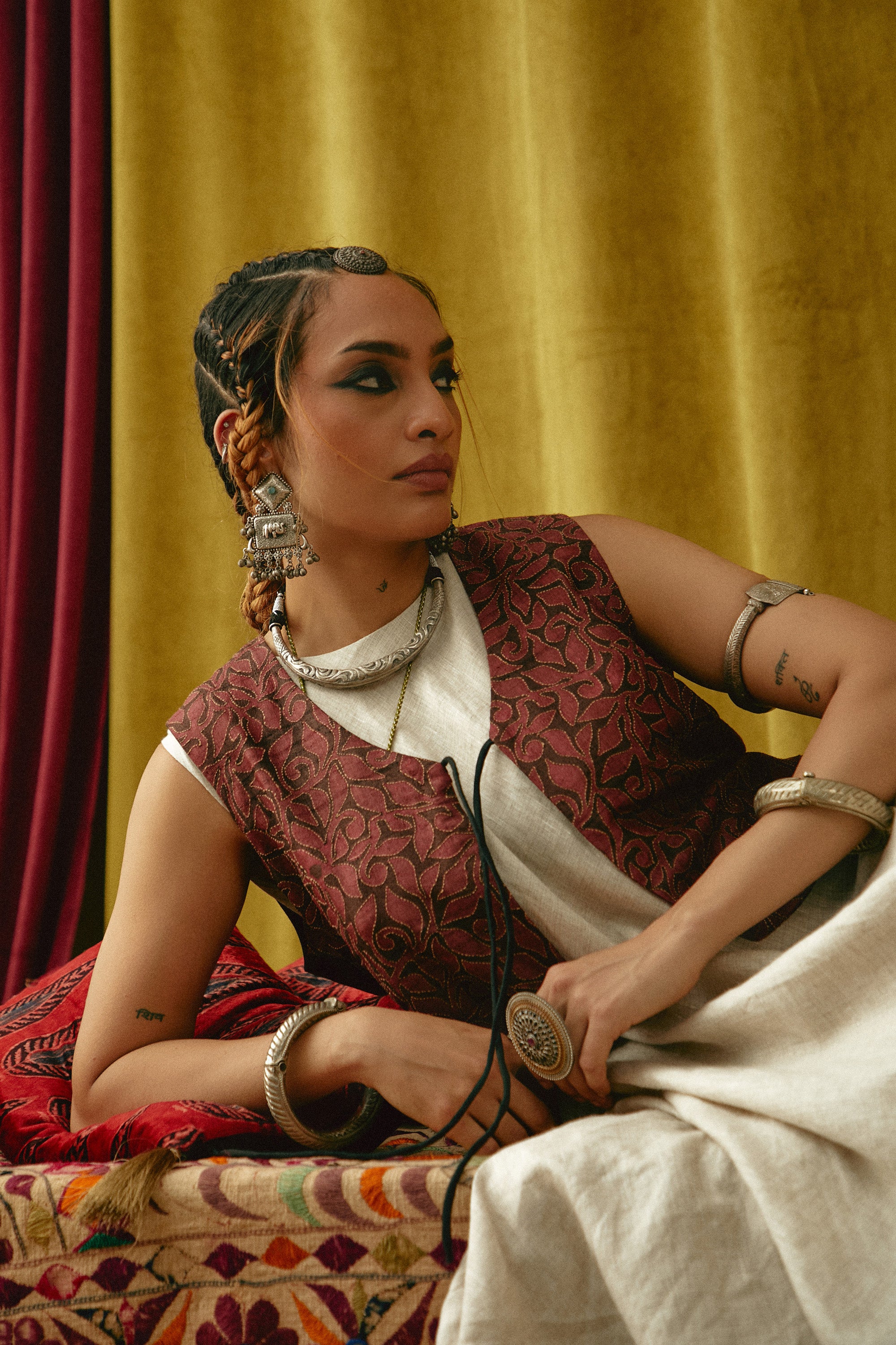 Reshmi Jaal Kantha waistcoat