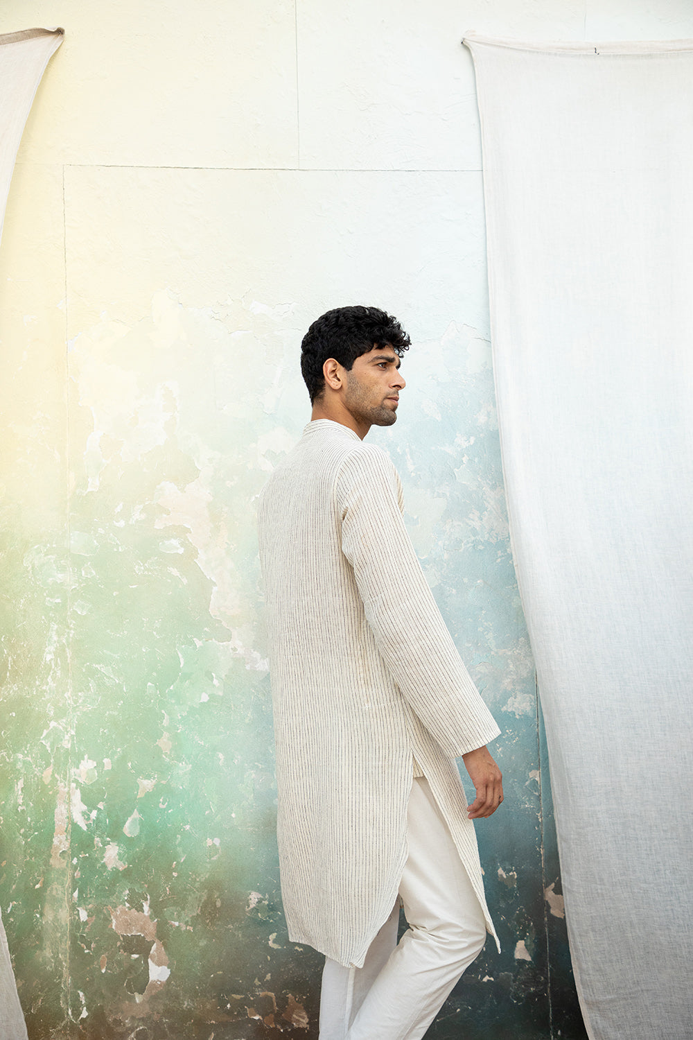Ayan Kurta