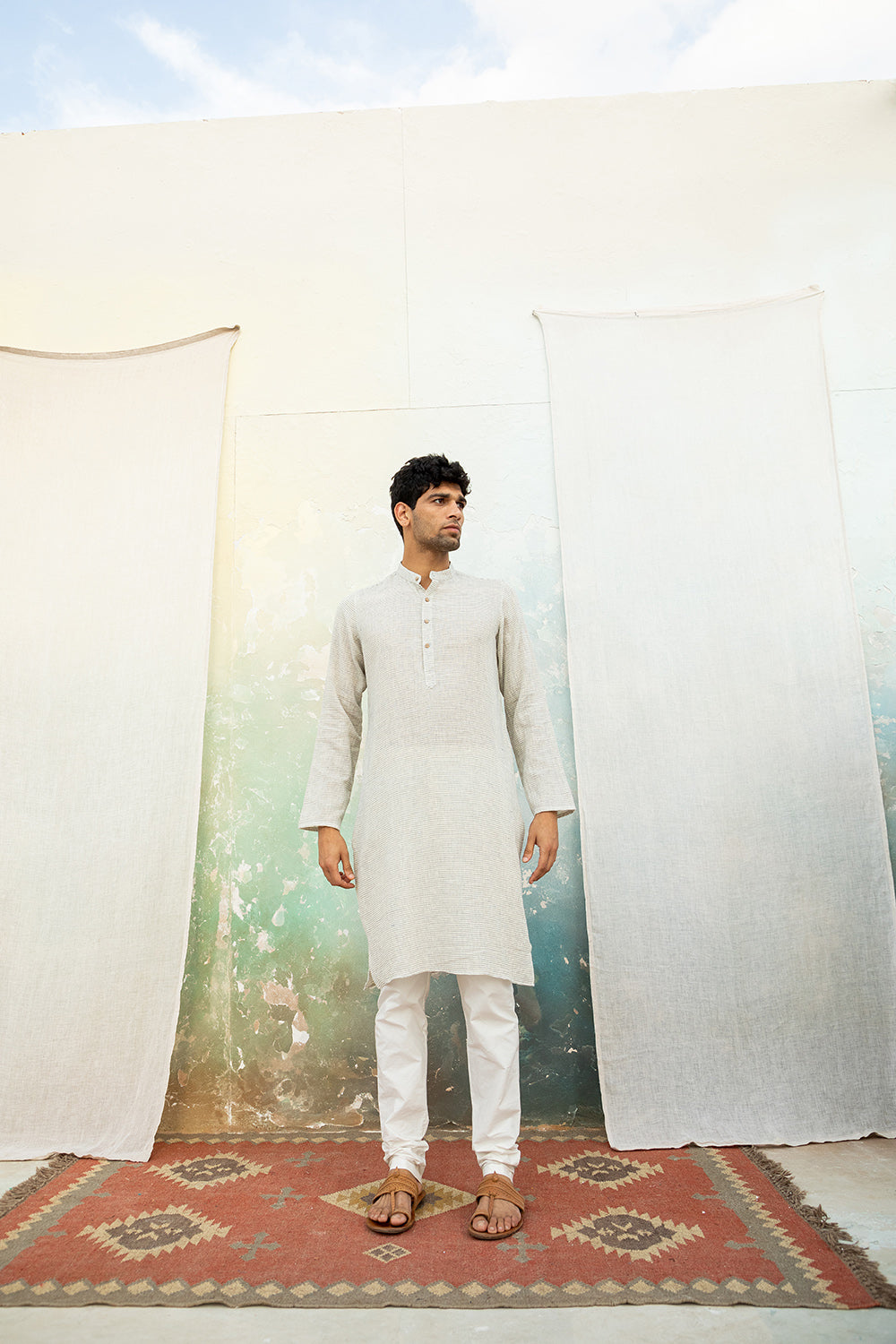 Lakeer Kurta