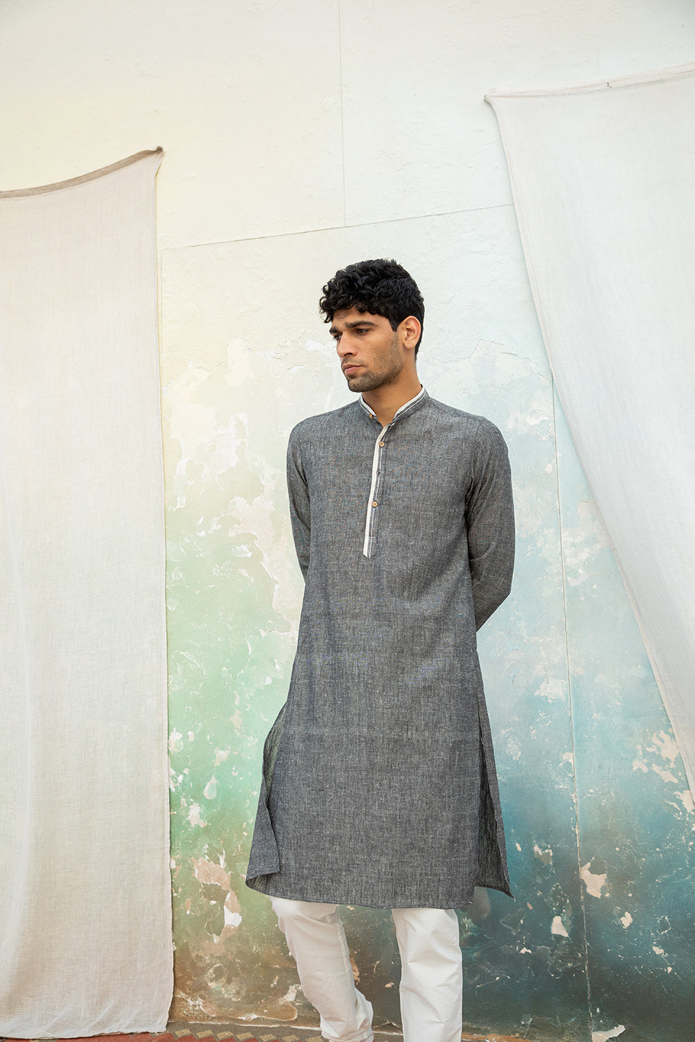 Meshki Kurta