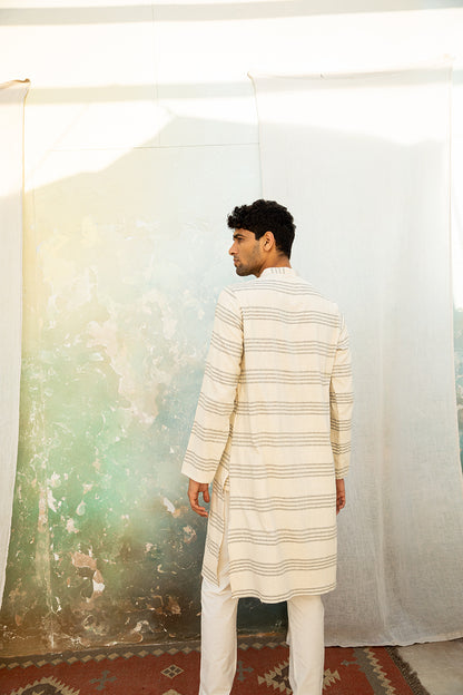 Adhir Kurta