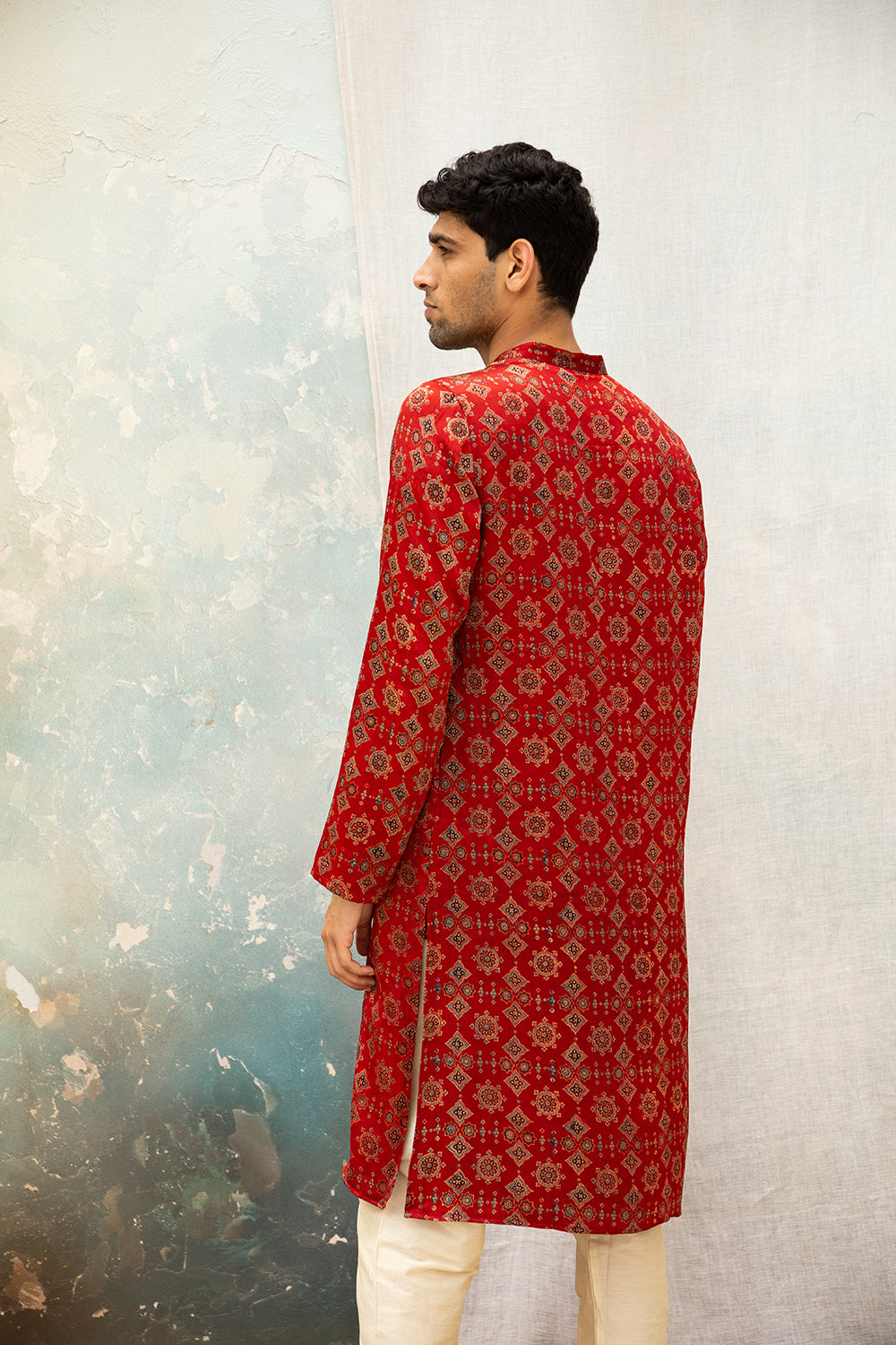 Saaj Red Mashru Kurta