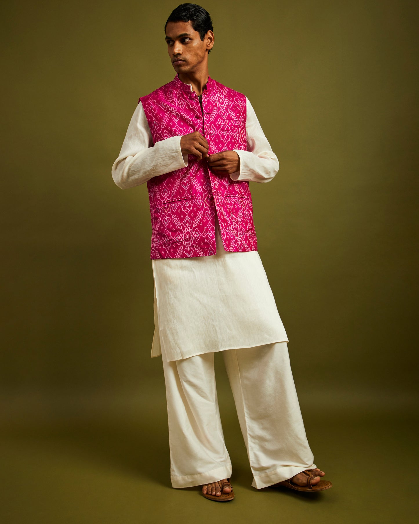 Manek Chowk Patan Patola Pink Bandi